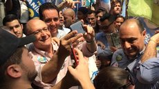 Em campanha no ABC paulista, Alckmin diz que indústria no país é ‘supertributada’