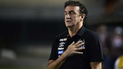 Do Z-4 à briga pelo G-6: com permanência incerta, Cuca completa um turno no Santos
