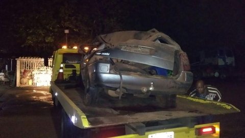 Motorista morre após perder o controle de veículo e capotar em estrada