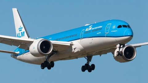 Companhia aérea holandesa KLM deixará de voar para a Ucrânia