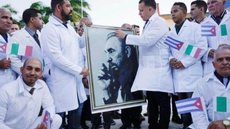 “Atual pandemia só não é mais grave que o ebola”, diz médico cubano na Itália