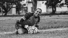 Ex-goleira de Botafogo, Grêmio e Cruzeiro, Carol Aquino morre aos 25 anos