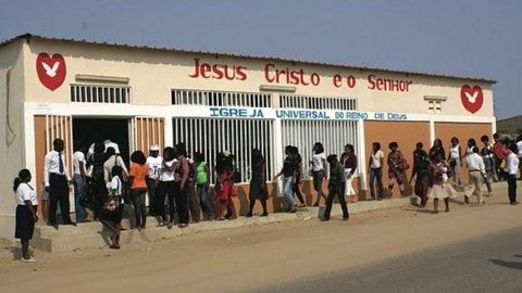 Desvio de dinheiro e discriminação: Igreja Universal pode ser banida da Angola