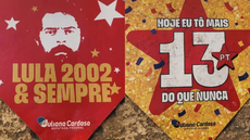 Abanadores com referências ao número 13 e à reeleição de Lula distribuídos durante blocos de Carnaval. - Imagem: Reprodução