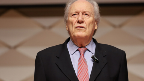 Durante evento em Lisboa, o ex-ministro alertou para os efeitos da classificação no ambiente de negócios - Imagem: Reprodução