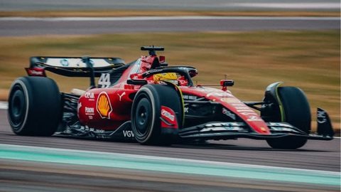 Lewis Hamilton inicia nova era na Ferrari durante teste na Itália - Imagem: Reprodução / Instagram / @scuderiaferrari