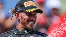 Lewis Hamilton revela luta contra depressão: "Fases muito desafiadoras" - Imagem: Reprodução / Instagram / @lewishamilton