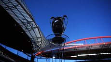 Clássicos como Real Madrid contra Atlético de Madrid prometem emoções intensas nas oitavas de final - Imagem: Reprodução / X / @SBenfica39