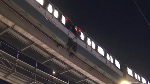 VÍDEO - Trens da Linha 15-Prata voltam a colidir nesta quinta-feira - Imagem: reprodução