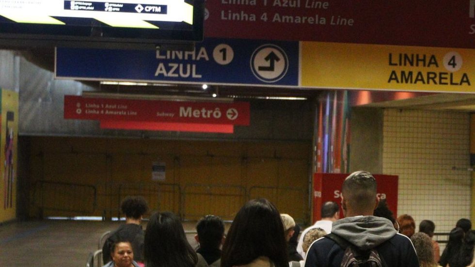 Linha 1-Azul atrasada: falha na estação Tiradentes causa transtornos na manhã desta terça-feira (28) - Imagem: Reprodução/Fotos Públicas