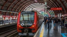 Linha 11-Coral retoma operação com trens em velocidade reduzida entre Itaquera e Tatuapé. - Imagem: Reprodução/Agência SP.
