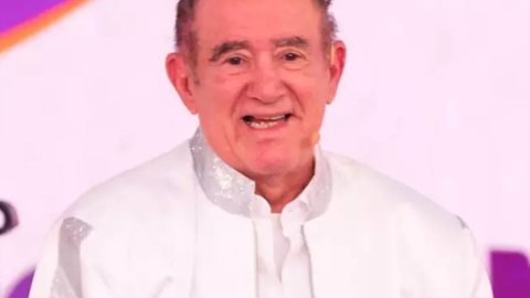 Longe do Criança Esperança, Renato Aragão faz participação emocionante no Teleton do SBT - Imagem: Reprodução/Instagram