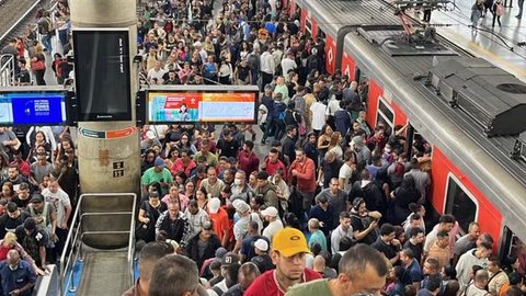 A CPTM informou que os trens estão operando com velocidade reduzida para manutenção, mas sem alterar o intervalo médio de chegada. - Imagem: Reprodução | G1