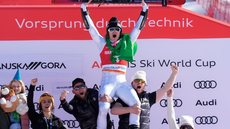 Lucas Pinheiro Braathen conquistou o título do slalom gigante. - Imagem: Reprodução/AP.