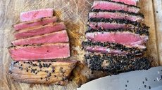 Conheça a receita de Maguro Selado, um atum suculento com crosta de gergelim e molho especial - Imagem: Divulgação/Chef Luiz Borba