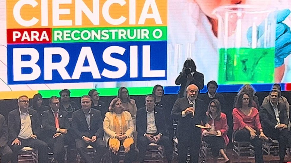 "Vamos fazer uma revolução educacional no país", diz Lula em evento de inauguração de prédio na UFABC - Imagem: Vitória Tedeschi - repórter do Diário