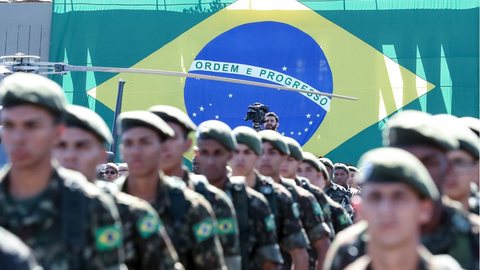 Lula já tem possíveis nomes para comandar o Exército brasileiro a partir de 2023; veja quais são - Imagem: Flickr