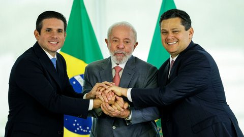 Lula realiza reunião inaugural com novos presidentes da Câmara e Senado - Imagem: Reprodução / Agência Brasil / Fabio Rodrigues-Pozzebom