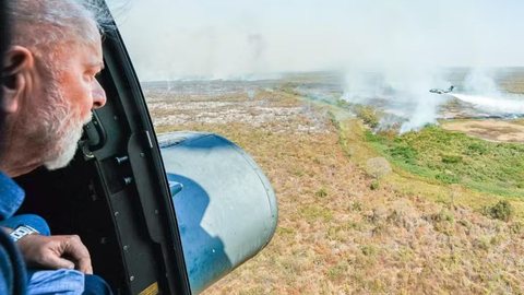 Lula sanciona Lei do Manejo do Fogo e destaca a importância do Pantanal - Imagem: Reprodução / Ricardo Stuckert