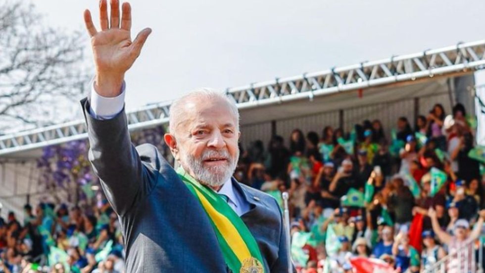 Lula sanciona lei que torna instrumentos do samba manifestações da cultura nacional - Imagem: Reprodução / Instagram / @lulaoficial