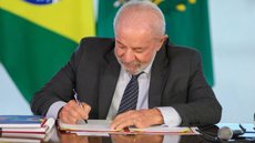 Presidente sanciona leis que incluem tornozeleira eletrônica e tipificação do vicaricídio como crime hediondo - Imagem: Reprodução/KEBEC NOGUEIRA/METRÓPOLES @kebecfotografo