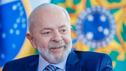Nova lei prioriza bem-estar dos animais e impede que agressores mantenham guarda de pets em casos de violência doméstica - Imagem:  Ricardo Stuckert / PR