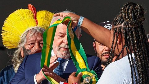 Em 2023, que o cristão e empossado Lula leve pra sua gestão no 3º mandato a fé em Deus e nas Éticas do Senhor Jesus - Imagem: reprodução Instagram @lulaoficial