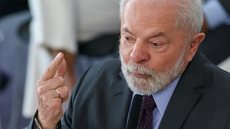 O presidente critica a falta de comunicação de Trump e propõe uma inserção internacional diversificada para o Brasil - Imagem: Reprodução / José Cruz / Agência Brasil