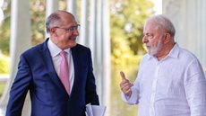 O presidente Lula anunciou que o vice Alckmin irá à missa de posse do papa Leão XIV, marcada para 18 de maio no Vaticano - Ricardo Stuckert/PR/Divulgação