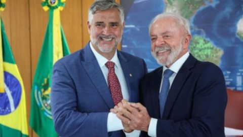 Lula escolhe Paulo Pimenta para liderar governo na Câmara. - Imagem: Reprodução/PR.