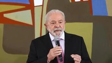 O presidente Lula parabenizou Moraes e Gonet por suas ações contra tentativas de golpe - Imagem: Reprodução / Marcelo Camargo / Agência Brasil