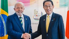Lula (PT) é recebido pelo primeiro ministro Kishida, do Japão, no G7 - Imagem: reprodução/Facebook