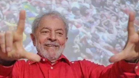 80% dos brasileiros aprovam pressão de Lula por queda de juros - Imagem: reprodução Twitter