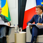 Presidente Lula com Emmanuel Macron durante agenda na França, após convite do líder francês - Imagem: Ricardo Stuckert