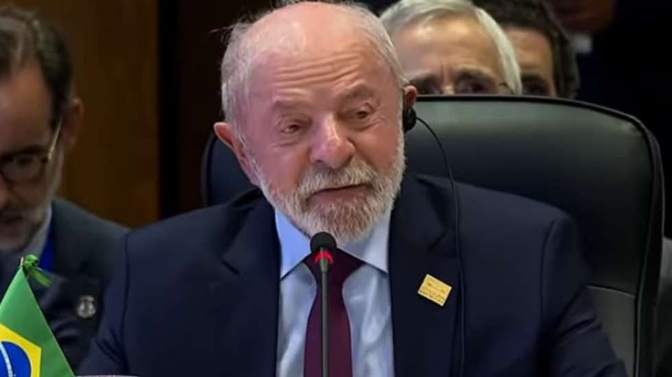 Lula afirma que "ninguém é dono da América do Sul" durante cúpula do Mercosul