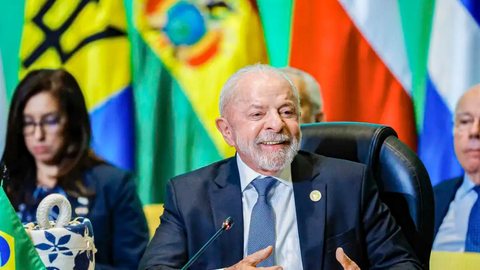 Lula propõe medidas para combater o crime organizado e melhorar a segurança, destacando a cooperação entre países - Imagem: Reprodução/Ricardo Stuckert / PR