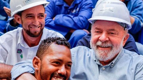Dia do Trabalhador: Lula vai a SP nesta segunda participar de ato com centrais sindicais - Imagem: reprodução Instagram @lulaoficial