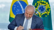Lei assegura até três dias de ausência sem desconto e reforça campanhas de saúde nas empresas. - Imagem: Reprodução/PR.