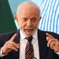 Lula sofre traumatismo craniano após queda e suspende agenda internacional