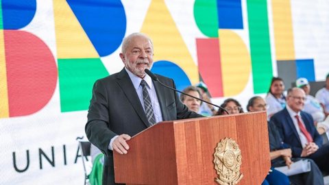 Presidente Lula em evento no Palácio do Planalto em Brasília (DF) - Imagem: reprodução/Facebook