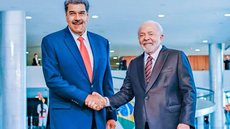 Senadores e deputados Bolsonaristas não perdoam o fato do Lula receber com honras o ditador venezuelano Maduro - Imagem: reprodução Instagram @lulaoficial