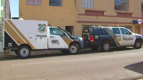 Polícia investiga mãe suspeita de matar os filhos de 3 e 10 anos em Guarapuava - Imagem: reprodução TV Globo