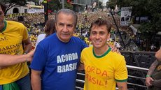 O pastor Silas Malafaia ao lado do deputado Nikolas Ferreira durante ato na Paulista - Imagem: Reprodução / Instagram / @silasmalafaia