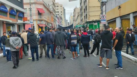 Cracolândia: lojistas protestam contra insegurança no Centro de SP - Imagem: reprodução g1