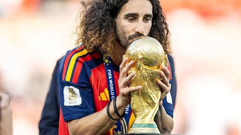 Marc Cucurella foi um dos nomes que mais saíram valorizados da Copa do Mundo de 2026 após ser peça importante na campanha do título da Espanha e chegar ao Real Madrid ainda antes do torneio - Imagem: Reprodução