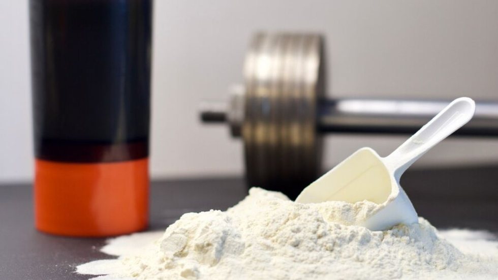 Marcas de Whey Protein são suspensas no Brasil após suspeita de adulteração - Imagem: Reprodução / Freepik