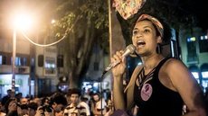 O julgamento teve início na última quarta, 6 anos após o assasinato - Imagem: Reprodução / X / @JulianaSoraJu