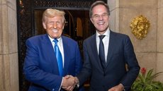 Mark Rutte e Donald Trump discutem segurança global e ameaças internacionais - Imagem: Reprodução / X / @alexanderbakker