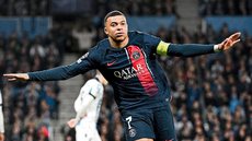 Denúncia de Mbappé inclui táticas de isolamento e pressão psicológica - Imagem: Reprodução / Instagram / @k.mbappe