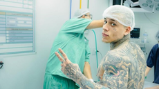 MC Pedrinho fez uma tatuagem no bumbum. - Imagem: reprodução I Instagram @mcpedrinhooficial